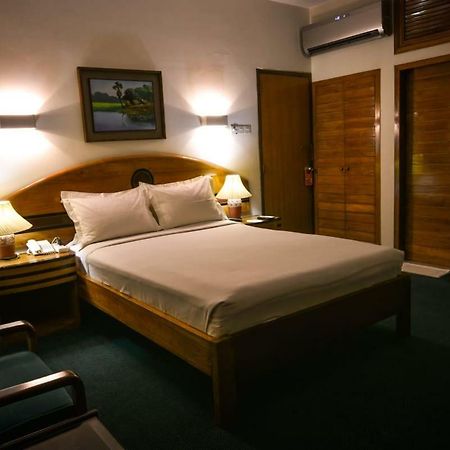 White House Hotel - City Center Ντάκα Εξωτερικό φωτογραφία