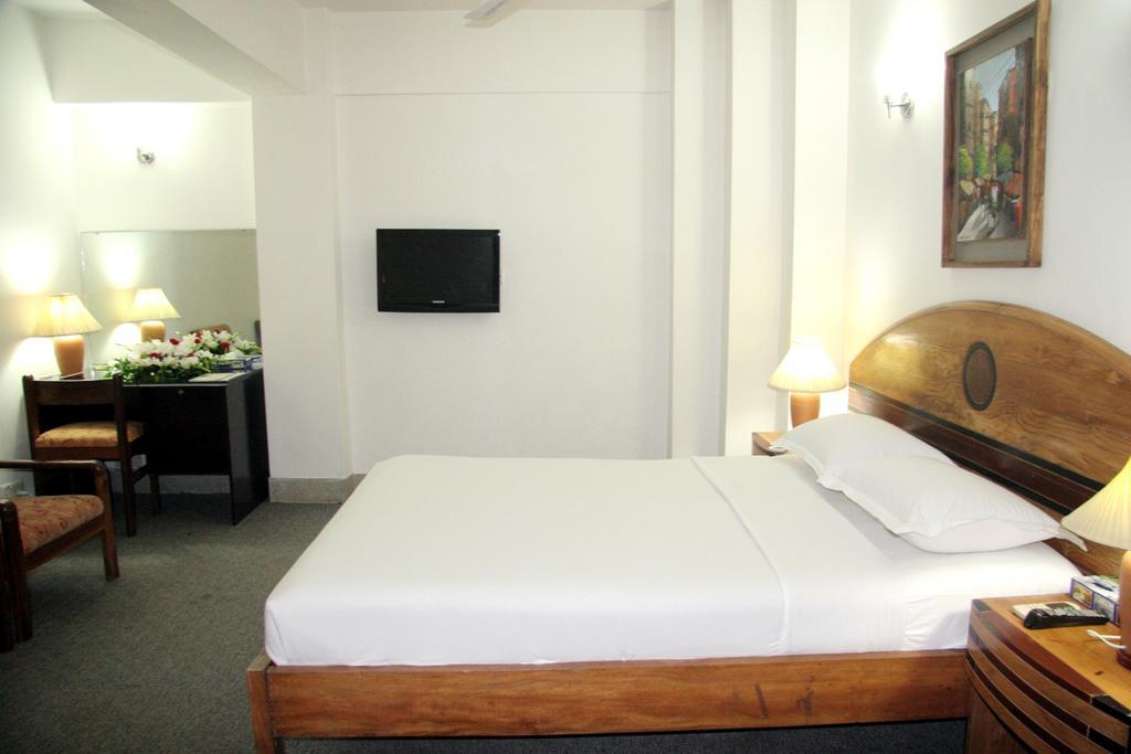 White House Hotel - City Center Ντάκα Εξωτερικό φωτογραφία