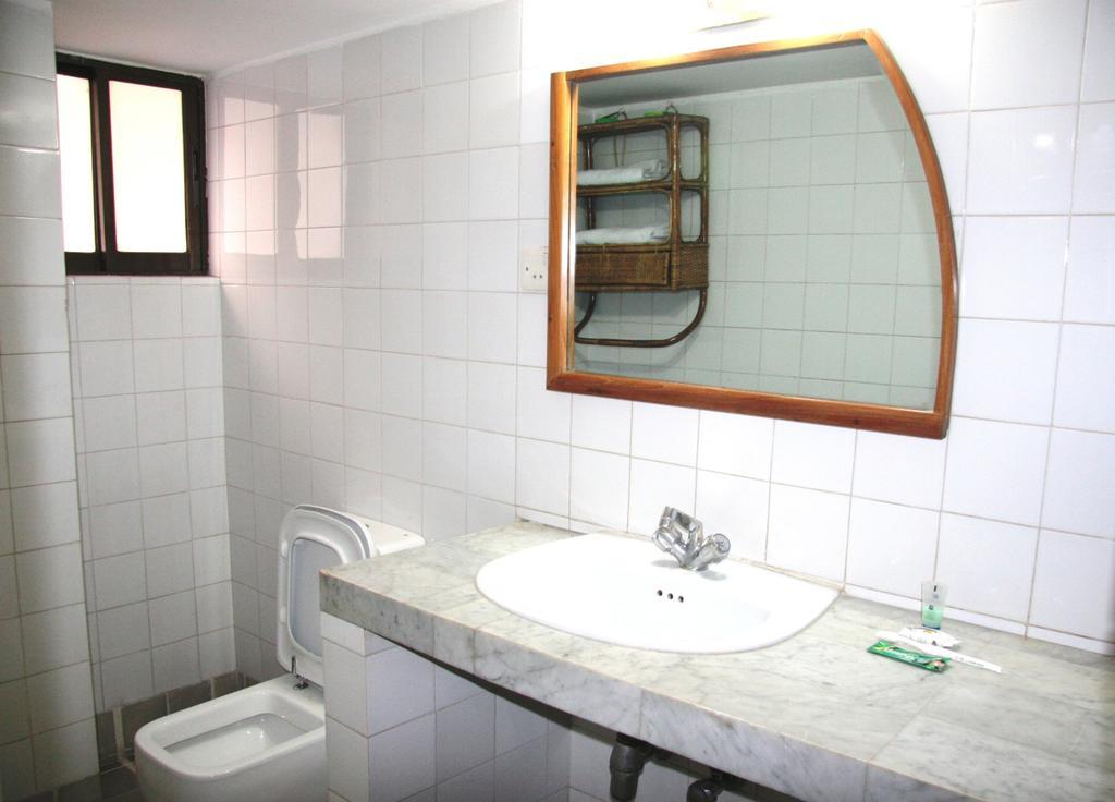 White House Hotel - City Center Ντάκα Εξωτερικό φωτογραφία