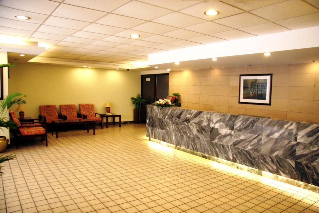 White House Hotel - City Center Ντάκα Εξωτερικό φωτογραφία